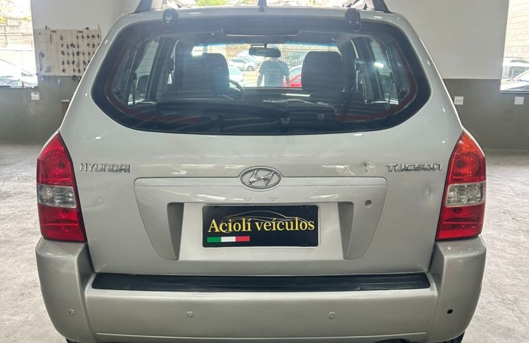 Hyundai Tucson 2.0 MPFi GL 16V 142cv 2WD Gasolina 4p Automático - Foto #3