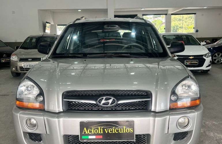 Hyundai Tucson 2.0 MPFi GL 16V 142cv 2WD Gasolina 4p Automático - Foto #6