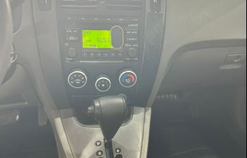Hyundai Tucson 2.0 MPFi GL 16V 142cv 2WD Gasolina 4p Automático - Foto #7
