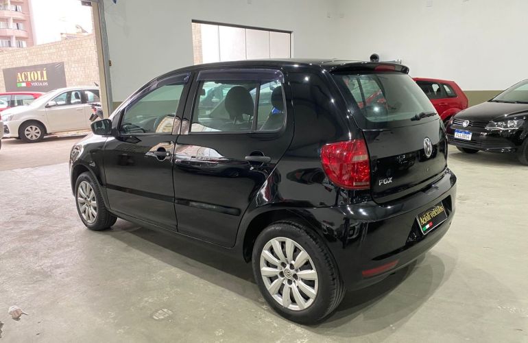 Volkswagen Fox 1.0 Mi 8V Flex 4p Manual - Foto #4