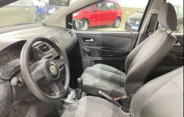 Volkswagen Fox 1.0 Mi 8V Flex 4p Manual - Foto #8