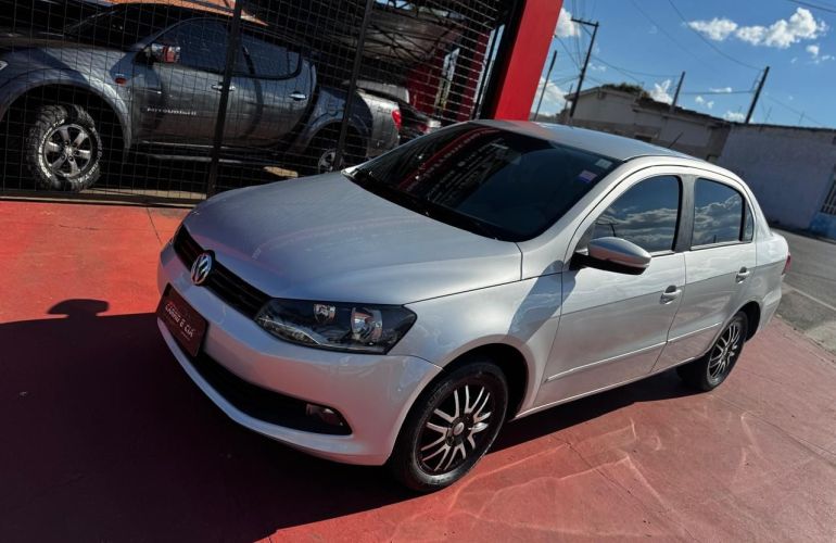 Volkswagen Voyage 1.6 Mi Comfortline 8v - Foto #4