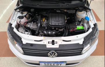 Volkswagen Voyage 1.0 12v MPi Totalflex - Foto #5