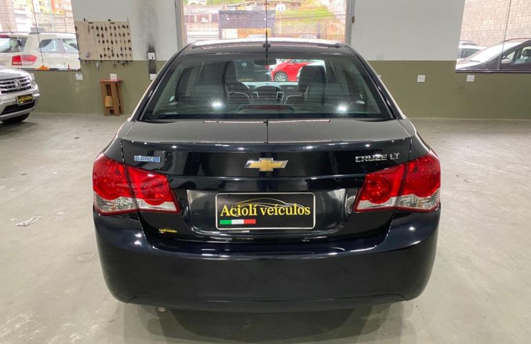 Chevrolet Cruze 1.8 LT 16V Flex 4p Automático - Foto #2