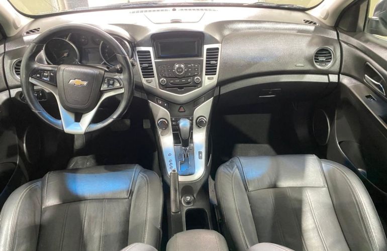 Chevrolet Cruze 1.8 LT 16V Flex 4p Automático - Foto #8