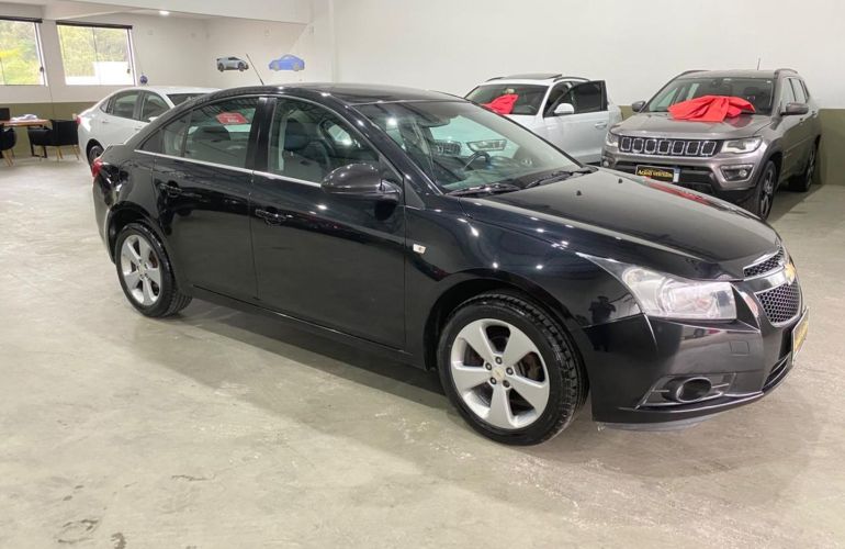 Chevrolet Cruze 1.8 LT 16V Flex 4p Automático - Foto #10