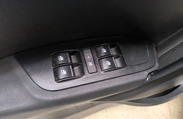 Fiat Cronos 1.0 Firefly Drive - Foto #9
