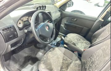 Fiat Palio 1.8 MPi Adventure Weekend 8V Flex 4p Manual - Foto #9
