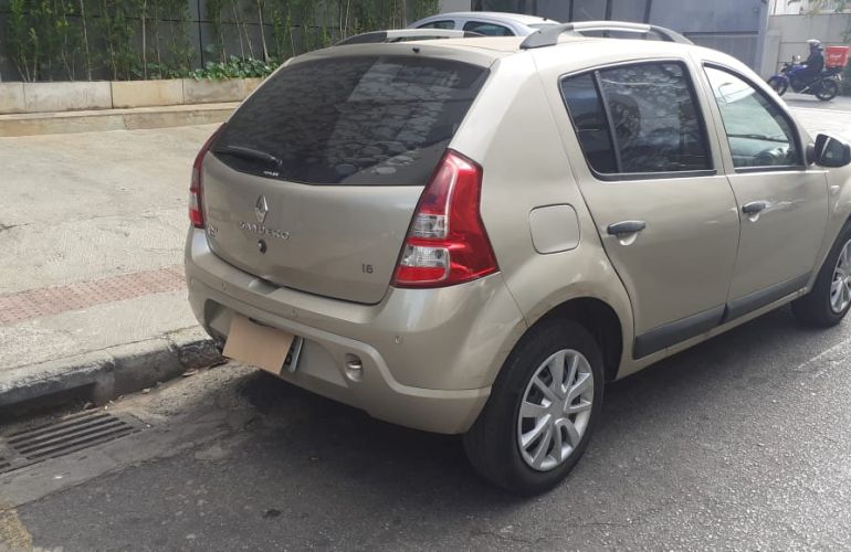 Renault Sandero Expression 1.6 8V (Flex) - Foto #7