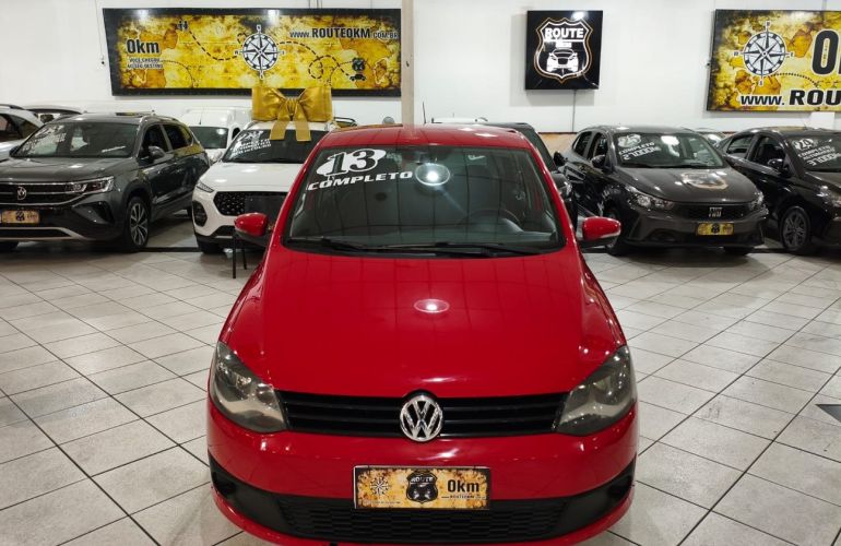 Volkswagen Fox 1.0 Mi 8v - Foto #2