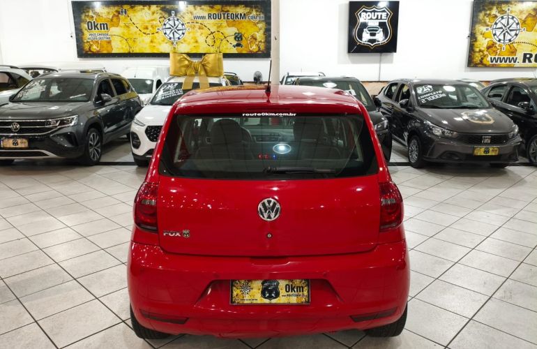 Volkswagen Fox 1.0 Mi 8v - Foto #6