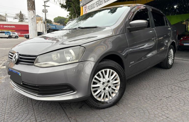 Volkswagen Voyage 1.0 Mi 8v - Foto #2