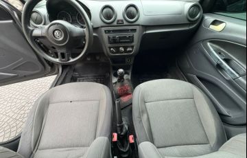 Volkswagen Voyage 1.0 Mi 8v - Foto #7