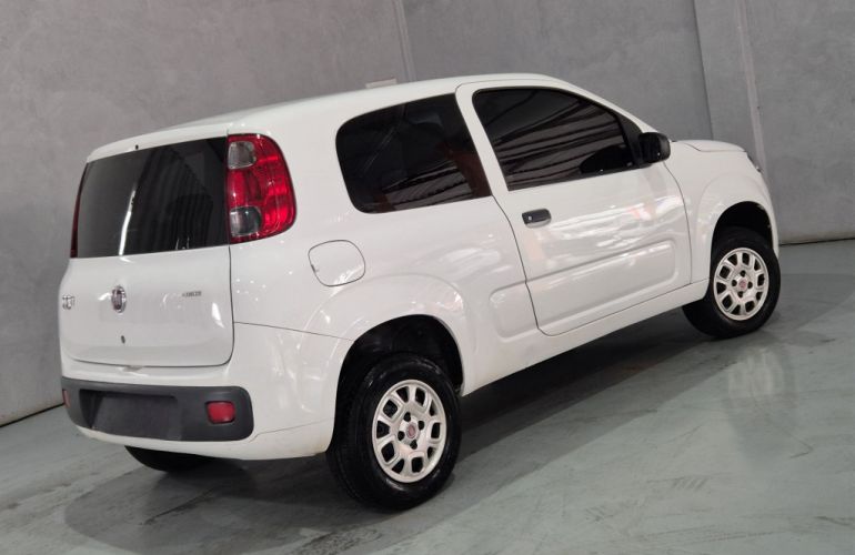 Fiat Uno Vivace 1.0 8V (Flex) 2p - Foto #4
