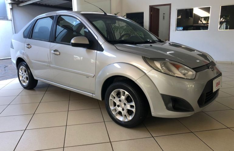 Ford Fiesta Sedan 1.6 (Flex) - Foto #3