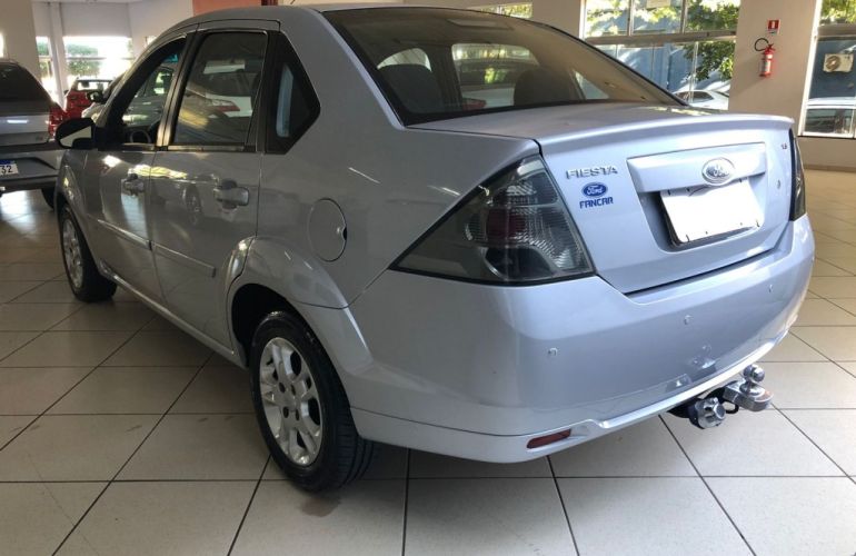 Ford Fiesta Sedan 1.6 (Flex) - Foto #4