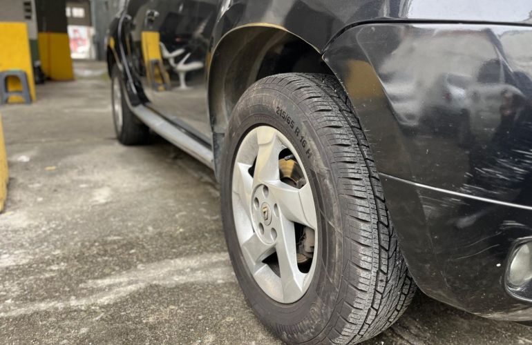 Renault Duster 2.0 Dynamique 4x2 16V Flex 4p Automático - Foto #8