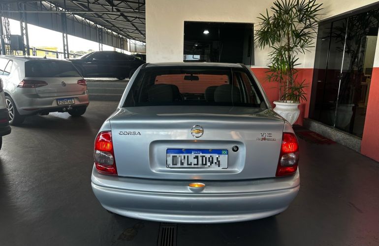 Chevrolet Classic 1.0 MPFi Spirit 8v - Foto #5