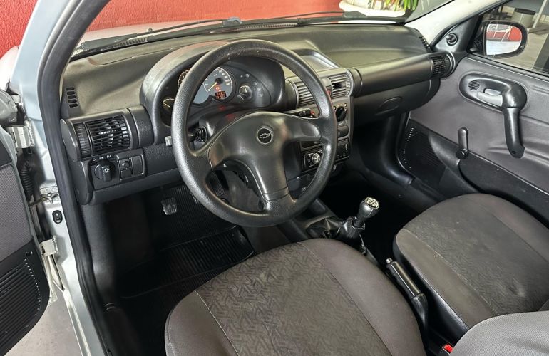 Chevrolet Classic 1.0 MPFi Spirit 8v - Foto #9