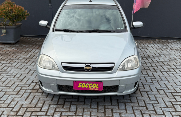 Chevrolet Corsa Sedan Premium 1.4 (Flex) - Foto #2