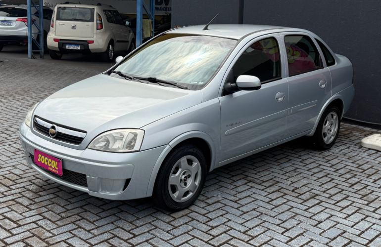 Chevrolet Corsa Sedan Premium 1.4 (Flex) - Foto #3