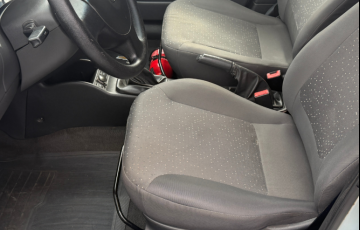 Chevrolet Corsa Sedan Premium 1.4 (Flex) - Foto #6