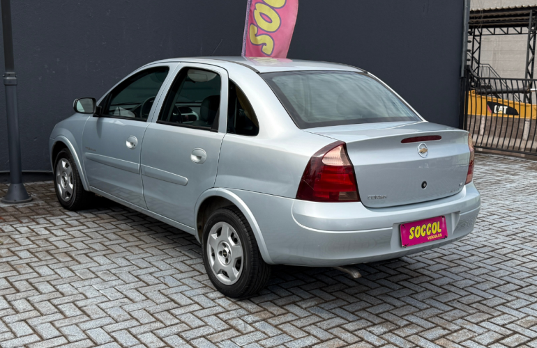 Chevrolet Corsa Sedan Premium 1.4 (Flex) - Foto #10