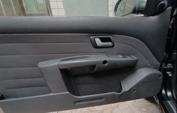 Fiat Strada Working 1.4 (Flex) (Cabine Dupla) - Foto #8