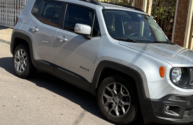 Jeep Renegade Longitude 1.8 (Aut) (Flex) - Foto #5