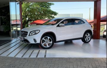 Mercedes-Benz GLA 200 Advance
