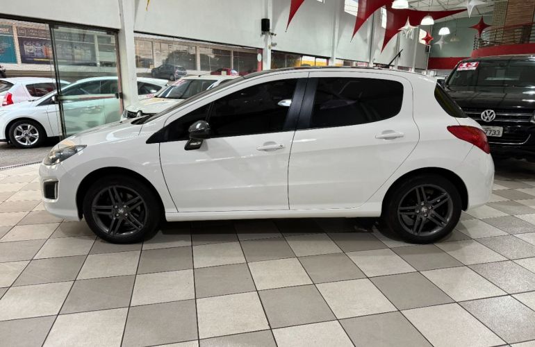 Peugeot 308 Griffe 1.6 THP (Aut) - Foto #9
