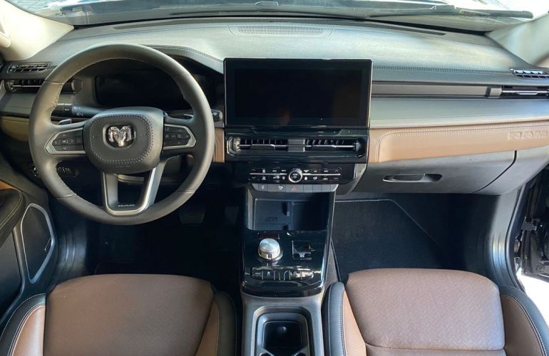 RAM Rampage 2.0 Turbo Laramie 4x4 - Foto #4