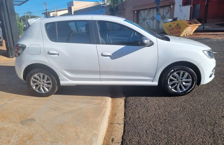 Renault Sandero 1.0 12v Sce Gt Line - Foto #4