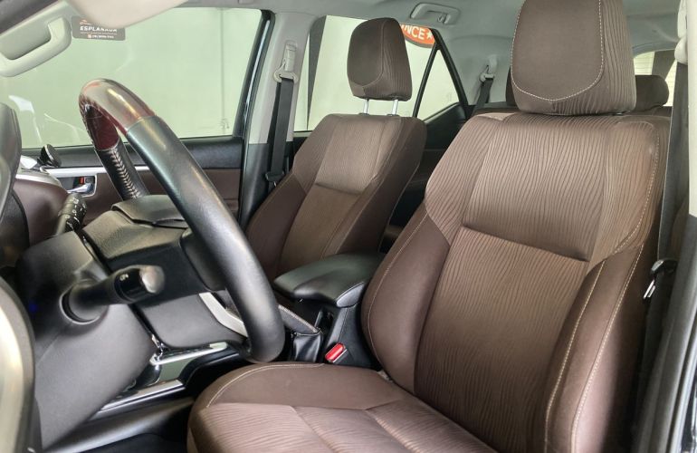 Toyota Hilux Sw4 2.7 Sr 7 Lugares 4x2 16v - Foto #7