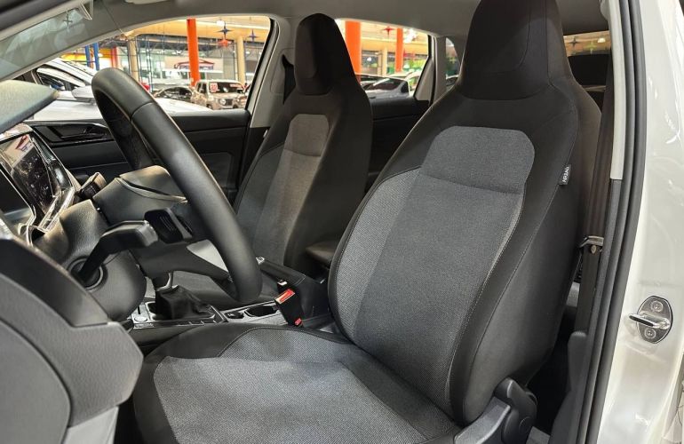 Volkswagen Polo 1.0 170 TSi Comfortline - Foto #9