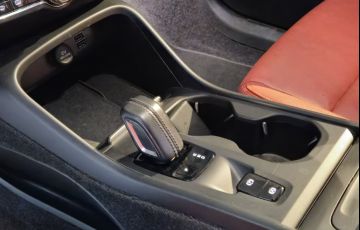 Volvo XC40 2.0 T5 Momentum AWD - Foto #9