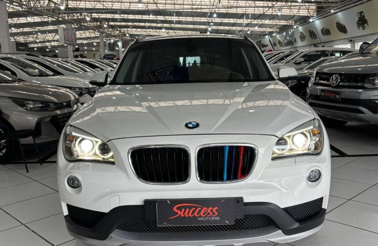 BMW X1 2.0 16V Turbo Sdrive20i - Foto #3