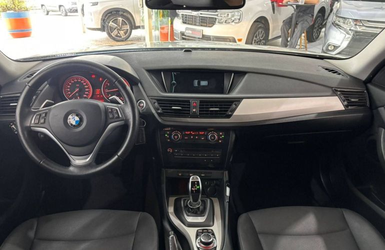 BMW X1 2.0 16V Turbo Sdrive20i - Foto #8