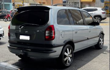 Chevrolet Zafira 2.0 MPFi Elegance 8v - Foto #3