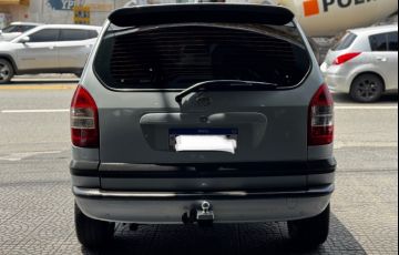 Chevrolet Zafira 2.0 MPFi Elegance 8v - Foto #4