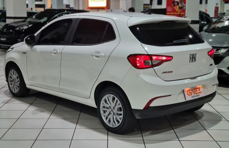 Fiat Argo 1.8 E.torq Precision At6 - Foto #2