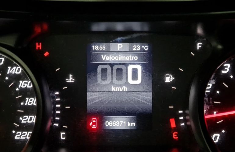 Fiat Argo 1.8 E.torq Precision At6 - Foto #6