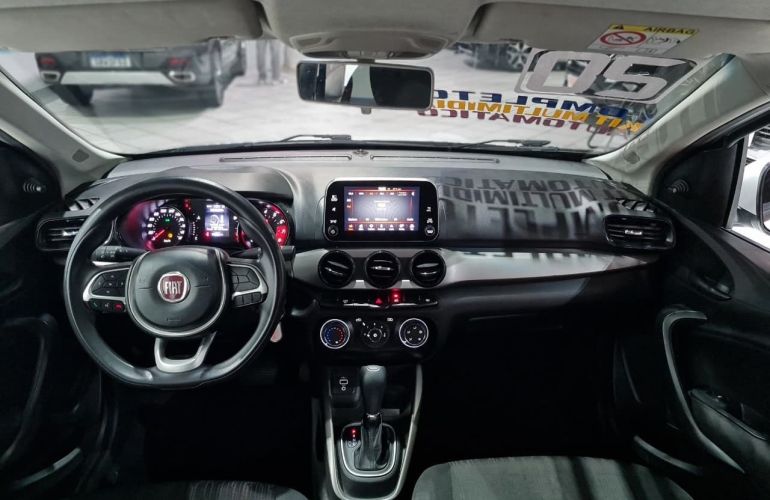 Fiat Argo 1.8 E.torq Precision At6 - Foto #7