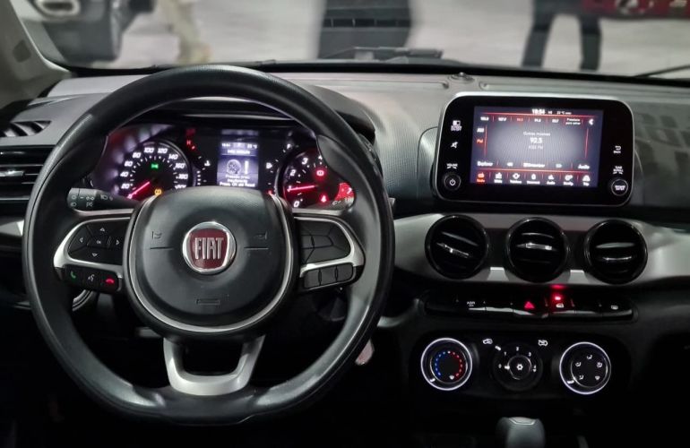 Fiat Argo 1.8 E.torq Precision At6 - Foto #10
