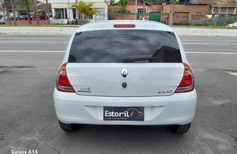 Renault Clio 1.0 Expression 16v - Foto #3