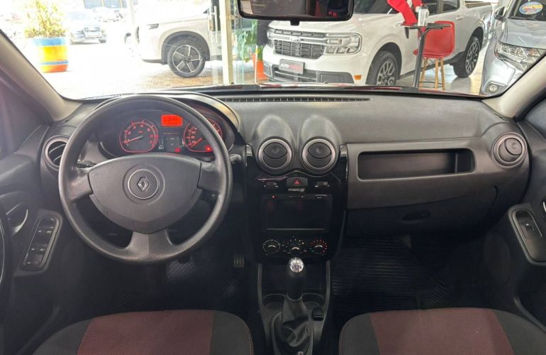 Renault Sandero 1.6 Stepway 8v - Foto #8