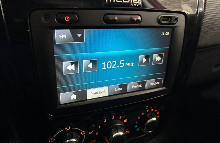 Renault Sandero 1.6 Stepway 8v - Foto #10
