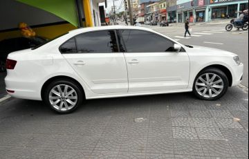 Volkswagen Jetta 2.0 Comfortline 120cv - Foto #5