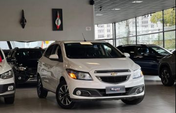 Chevrolet Onix 1.4 MPFi LTZ 8v