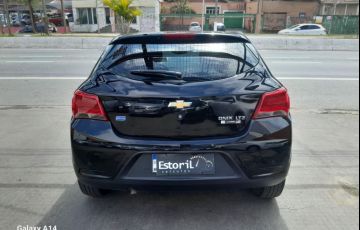 Chevrolet Onix 1.4 MPFi LTZ 8v - Foto #3